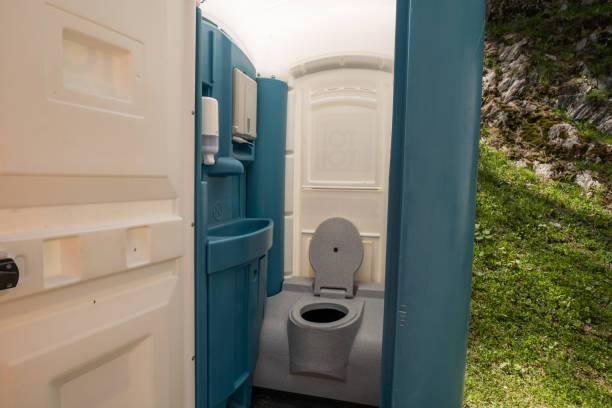 Best Portable restroom trailer rental  in Adrian, MI